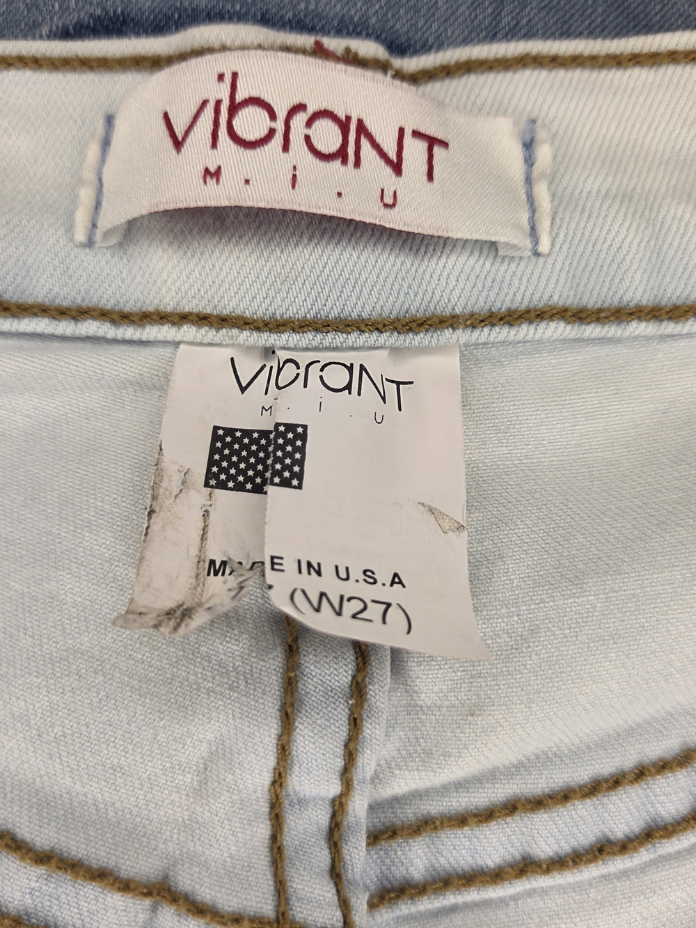 Vibrant MIU Size 27 7 Women’s Light Wash Bell Bottom Jeans - Light Blue - Picture 7 of 9